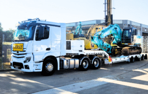 Prime Mover with Quad Axle Float